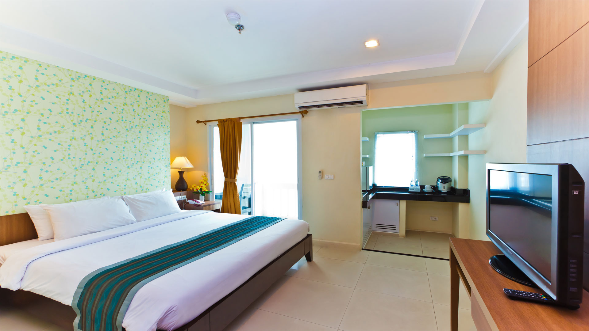 The Platinum Suite